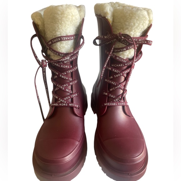 Women’s Michael Kors Boots - Picture 5 of 6